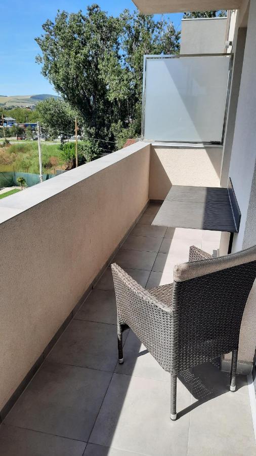 New Grey Residence Apartament Târgu-Mureş Eksteriør billede